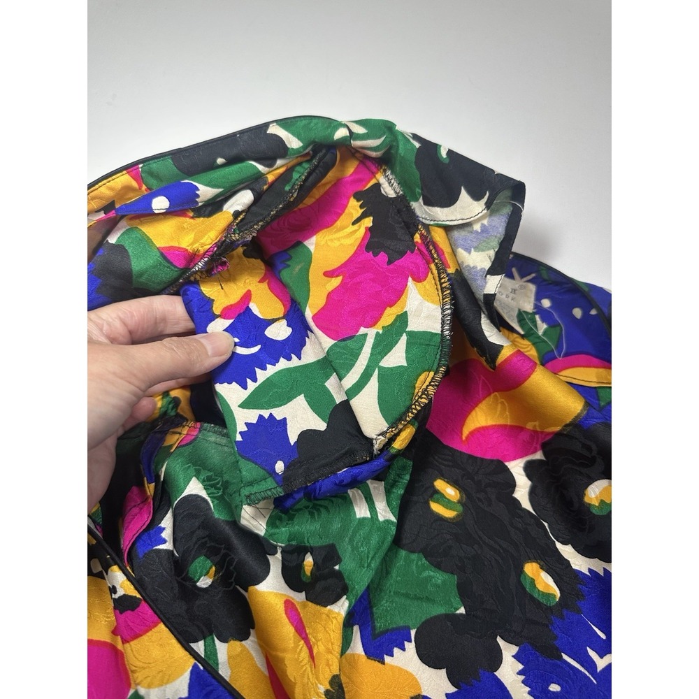 VTG *RARE* 1980's Flora Kung 100% Silk Colorful Floral Puff Sleeve Wrap Dress 6 - Picture 11 of 16